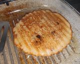 A picture of step 5 of Lemon & berry pancakes.