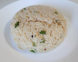 Foto del paso 5 de la receta: Arroz desglazado con cilantro cimarrón y ajo