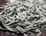 Foto del paso 4 de la receta: Fideos verdes caseros