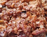 A picture of step 5 of Peanut cornflake crunch oat bars.