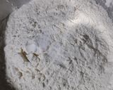 A picture of step 1 of Eggless Orange Crepes.
