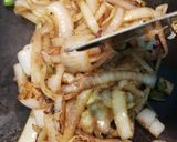 Foto del paso 2 de la receta: Sándwich de bondiola con barbacoa y miel y cebolla caramelizada