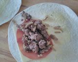Une image de l'étape 3 de Tortillas façon panini.