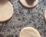 A picture of step 2 of 4 in 1meat pie.