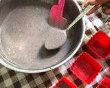 Foto langkah ke 3 dari resep Bolu Ketan Item Keju Lumer.