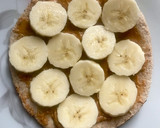 Foto del paso 1 de la receta: Mini pan árabe con crema de cacahuate y plátano