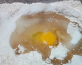 Foto del paso 1 de la receta: Pepas y galletitas de harina integral