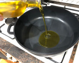 Foto del paso 3 de la receta: Crema de puerros y calabacín con crujiente de jamón