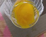 A picture of step 6 of Panna Cotta.