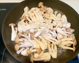 Meiling。。青蔥炒菇菇的食譜步驟2照片