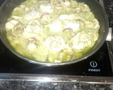 Foto del paso 4 de la receta: Cocochas de rape con almejas & salsa de ajo y perejil