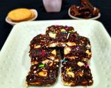 A picture of step 6 of Dates Biscuits Sandwich Bites - Sugarfree Healthy Munching.