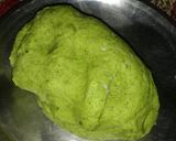 A picture of step 4 of Paan Gulkand Ke ladoo.