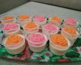 Foto langkah ke 2 dari resep Puding Susu Mawar Jelly.