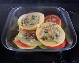 Foto del paso 2 de la receta: Calabacín amarillo con tomates al horno