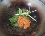 Foto langkah ke 3 dari resep Sayur IkanKuah Kuning.