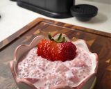 A picture of step 4 of 5-ingredient Strawberry Sago.