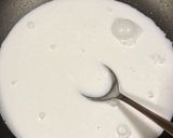 A picture of step 3 of Coconut mango popsicles.
