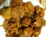 A picture of step 6 of Karai..pakoray.