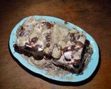 Foto del paso 4 de la receta: Montaña de galletas y helado bañado con Chocolate!😍