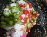 Foto langkah ke 2 dari resep Botok ikan salem.