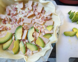 Foto del paso 1 de la receta: Torta de hojaldre con salchichas alemanas y queso fresco mozzarella