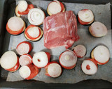Foto del paso 3 de la receta: Lomo de cerdo con berenjenas al horno