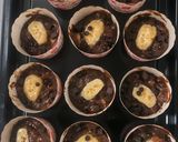 Foto langkah ke 7 dari resep Choco Banana Muffin.