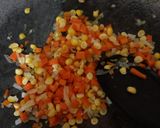 Foto langkah ke 2 dari resep YAKIMESHI (Japanese fried rice).