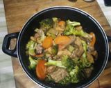 Foto del paso 6 de la receta: Pollo teriyaki con verduras
