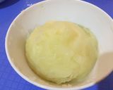 A picture of step 2 of Cassava Salada.