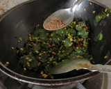 முருங்கை கீரை பொரியல் ரெசிபி ஸ்டேப் 3 புகைப்படம்