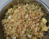 Foto langkah ke 5 dari resep Nasi goreng kampung.
