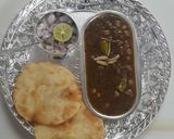 A picture of step 8 of Chole bhature.