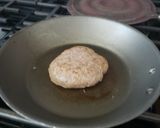 A picture of step 3 of Burger sandwich 🍔.