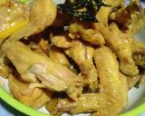 Foto langkah ke 4 dari resep Sayap Ayam Goreng Kremes.