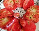 Foto del paso 4 de la receta: Ensalada de tomate azul, gambones y Mozzarella