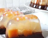Foto langkah ke 10 dari resep Puding Buah Cocktail Lapis Cokelat.