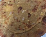 A picture of step 5 of Besan wali roti or chane ki daal ki roti.