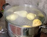 Foto langkah ke 1 dari resep Telo goreng wijen.