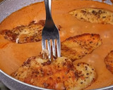 Foto del paso 5 de la receta: Pollo con tomate cremoso