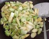 Foto langkah ke 3 dari resep Cah rainbow veggie 🌽🍃🌺.