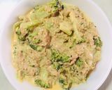 A picture of step 6 of Creamy Herb-Garlic Tuna & Broccoli Pasta.