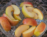 Foto del paso 1 de la receta: Manzana laminada asada en microondas