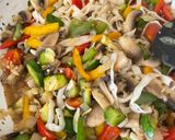Foto del paso 3 de la receta: Noodles konjac con verduras