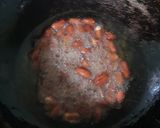 A picture of step 3 of Crispy Macaroni Bhel.