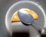 Foto langkah ke 4 dari resep Martabak lipat no telur.