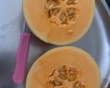 A picture of step 1 of Melon And Almond Smoothie.