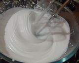ট্রাই কালার মুজ কেক(tri colour mousse cake recipe in Bengali) রেসিপির ধাপ 1 ছবি