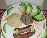 Foto del paso 11 de la receta: Chorizos con dos tipos de cocimiento y chayota, granos cabecita negra y puré
